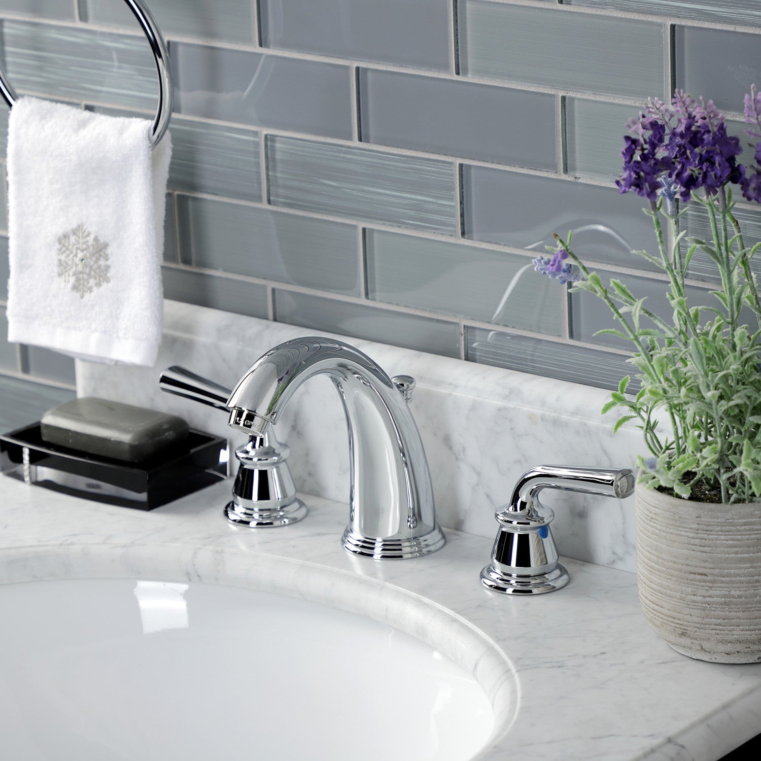 Kingston Tulare KB981RXL - Restoration Two-Handle 3-Hole Deck Mount Widespread Bathroom Faucet with Pop-Up Drain, Polished Chrome — thumbnail 2